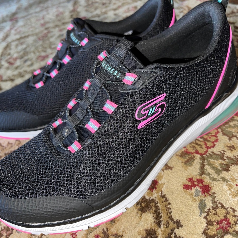 Sketchers With Memory Foam - image 1